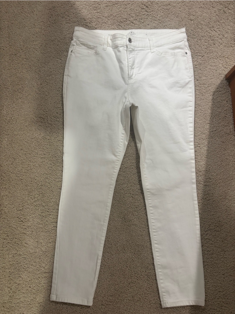 St. John's Bay Women's White Skinny Jeans